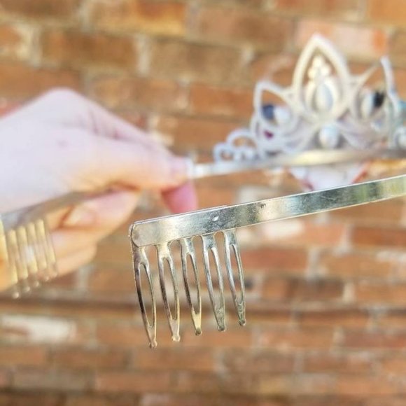 Mermaid Seashell Crown / Tiara - Picture 5 of 10